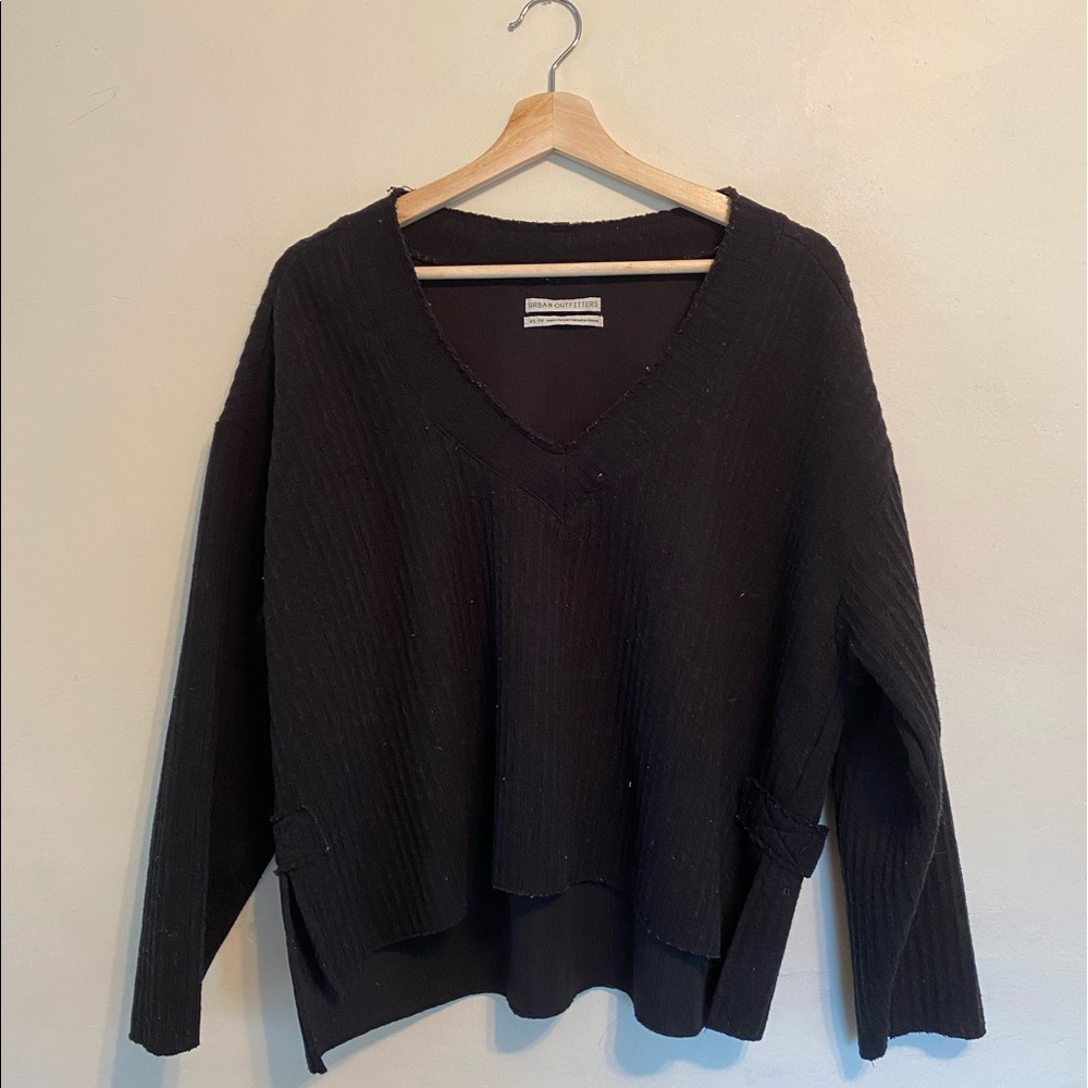 V-neck sweater shirt